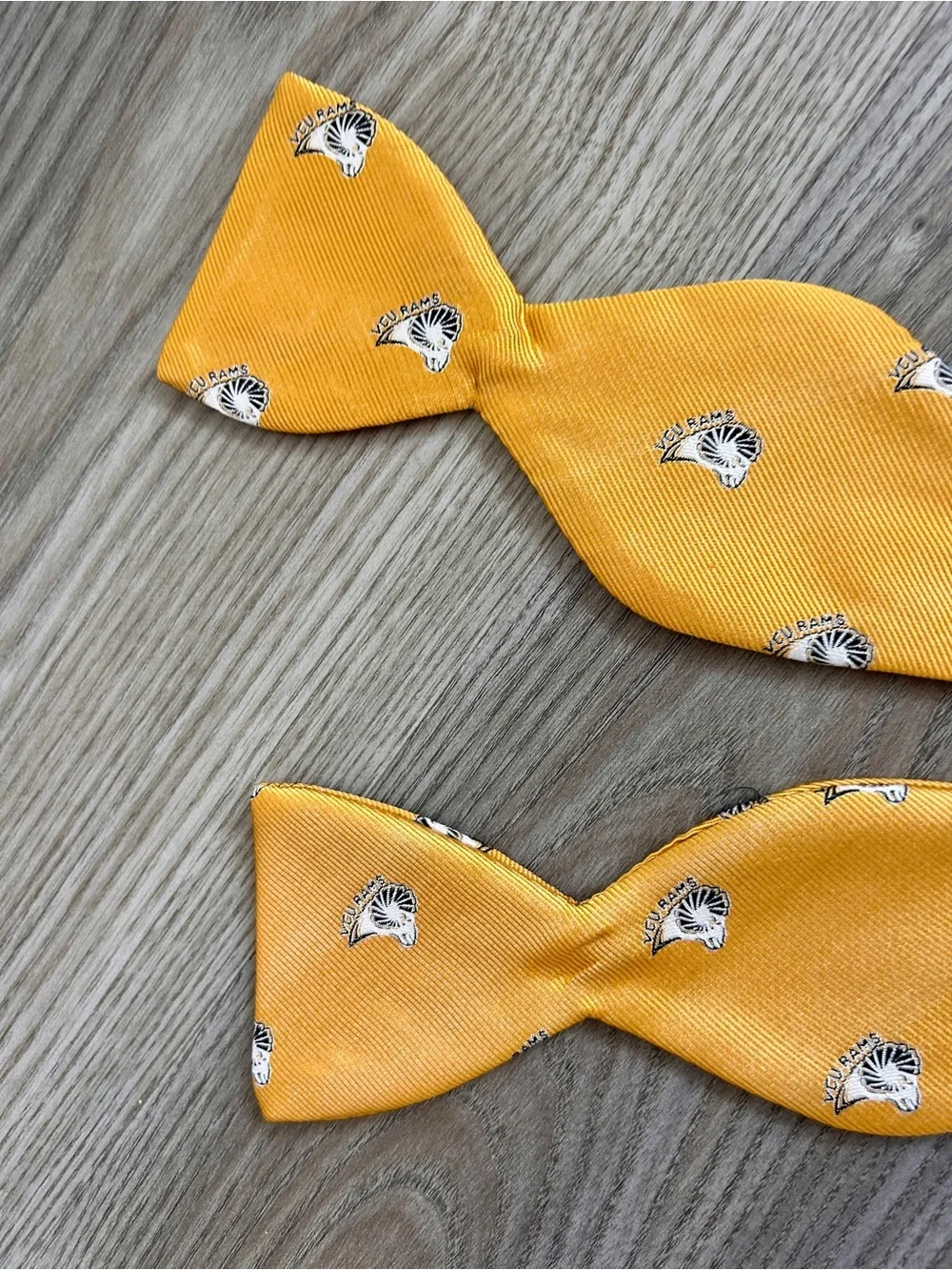 Rivetz of Boston VCU Virginia Commonwealth Univ. Rams Bow Tie